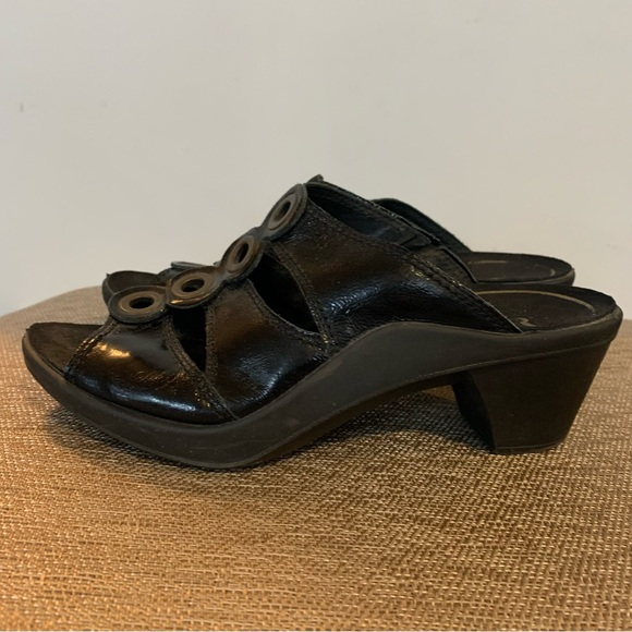 Black Romika Heeled Sandals - Picture 1 of 8
